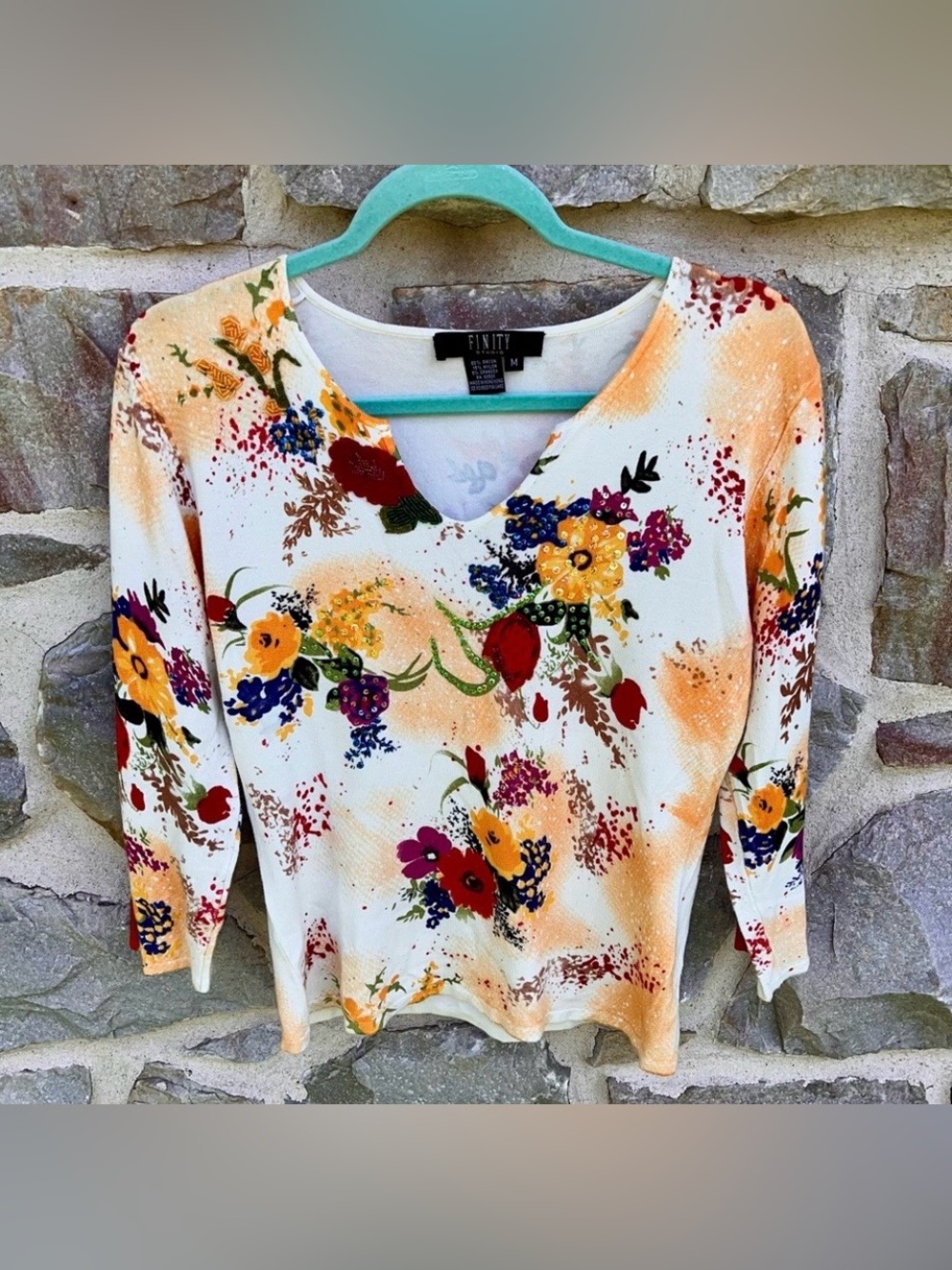 Finity Studio Sequin and Bead Embellished Floral
Sweater Size Medium